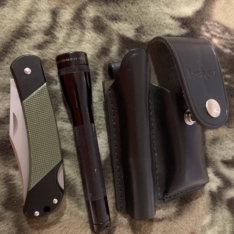 Vintage Kershaw 3140 Wildcat Ridge & Mini Maglite in Leather Sheath Circa Mid 80’s Very Nice Preowned No Box